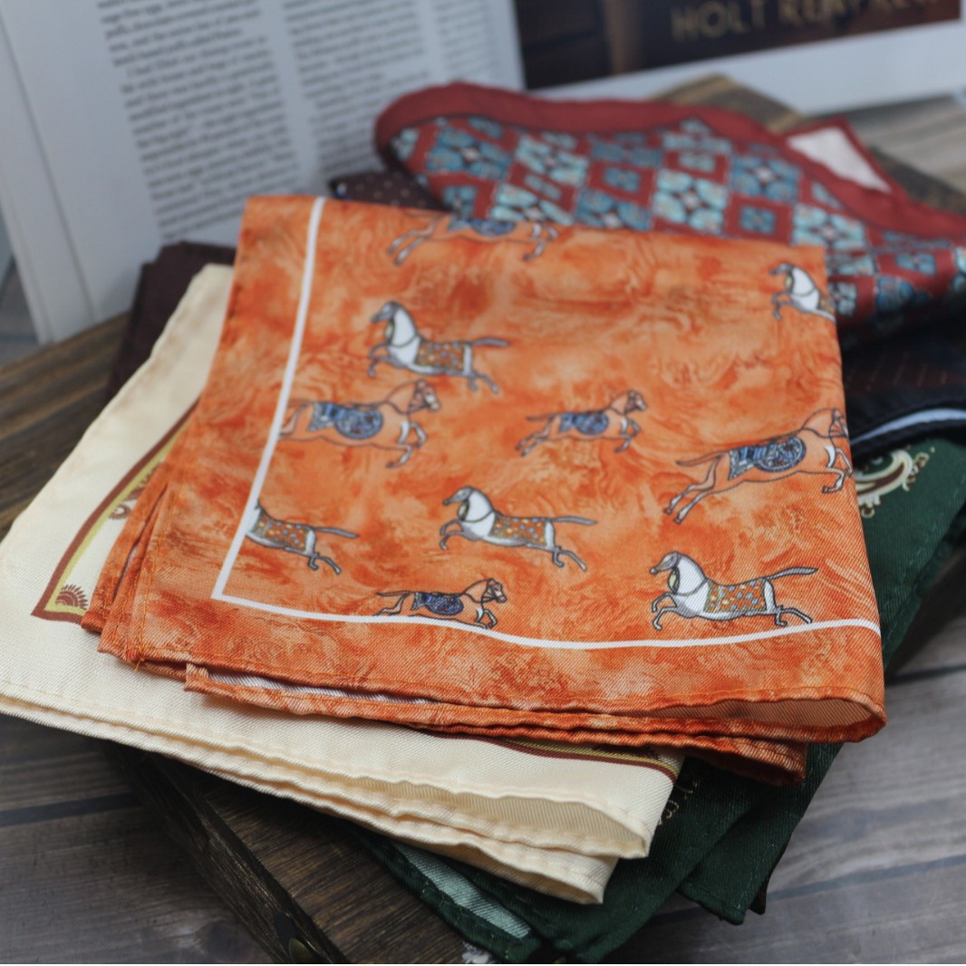 Sapu Tangan Pria Motif Vintage - Men Formal Wear With Scarf ulasan dan harga